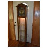 Grandfather clock style illuminated display cabine