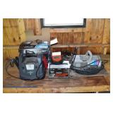 Lot: engine starter, battery charger, air compress