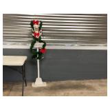 CHRISTMAS LIGHT UP WELCOME STANDING LAMP POST