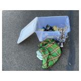 TOTE WITH COVER AND CONTENTS