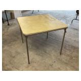 FOLDING CARD TABLE