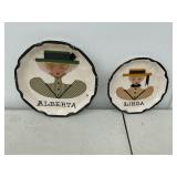 2 DECORATIVE PLATES