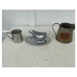 GRAVY BOAT AND PLATE AND 2 PITCHERS