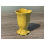 VINTAGE POTTERY VASE - NICE CONDITION