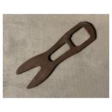 ANTIQUE TOOL