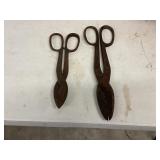 2 PAIR OF TIN SNIPS