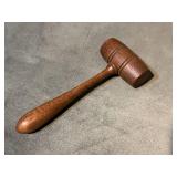 SMALL WOODEN GAVEL