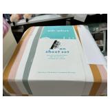 Pillowfort Twin cotton sheet set