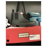 Hunter Chelsea boot size 8