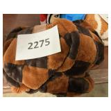 Seek checker throw