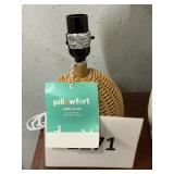 Pillowforttable lamp-NO shade