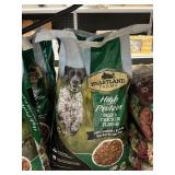 Heartland high protein beef & chicken 15 lbs