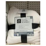 Cozy gauze blanket 1pc 106inx94in