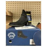 White Mt womens ankle boot 8