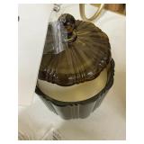 Hearth & Hand 2 wick medium glass candle