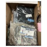 Mens  misc clothing lot approx 12 ct L