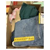 Womens clothing lot approx 12 ctMed