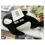 Pillowfort Orca weighted whale