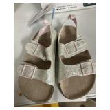 Osh Kosh toddler sandals size 9
