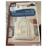 Indoor bounce house