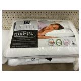 Gel memory foam pillow standard  2 ct