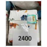 Pillowfort Queen sheet set zoo animals