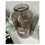 14in Glass vase-tan
