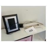 Digital frame- multi plug lot