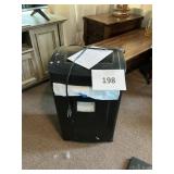 Executive paper shredder