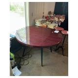 Round table 4ft Belnick