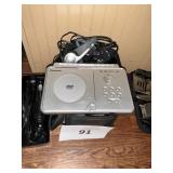 Kawaski 2 screen portable DVD player -headphones