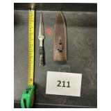 Damascus steel knife