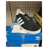 Adidas Gazelle size 8
