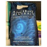 Ancient minerals bath flakes 2-8lb