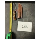 Damascus steel knife