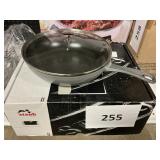 Staub cast iron pan & lid