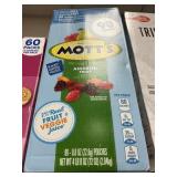 Motts 90 ct fruit snacks