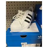 Adidas Superstar J size 4