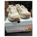 Reebok Chaos ladies sneaker size 8.5