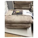 Jeremiah Brent Home duvet set K
