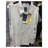 Gap button up long sleeve top M