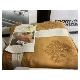Threshold tufted diamond crinkle duvet set F/Q