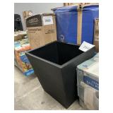 24in Large square planter