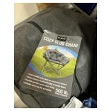 MAC cozy club chair
