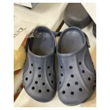 Kids Crocs size 3 -USED ? - strap off one