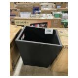 24in Large square planter