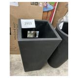 28in Black tall planter