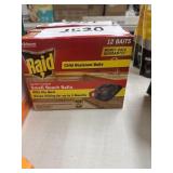 Raid small roach baits 2-12 ct