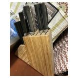 Henckels 13 pc & holder set - USED