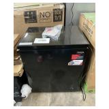Frigidaire chest freezer 5.0 cu ft